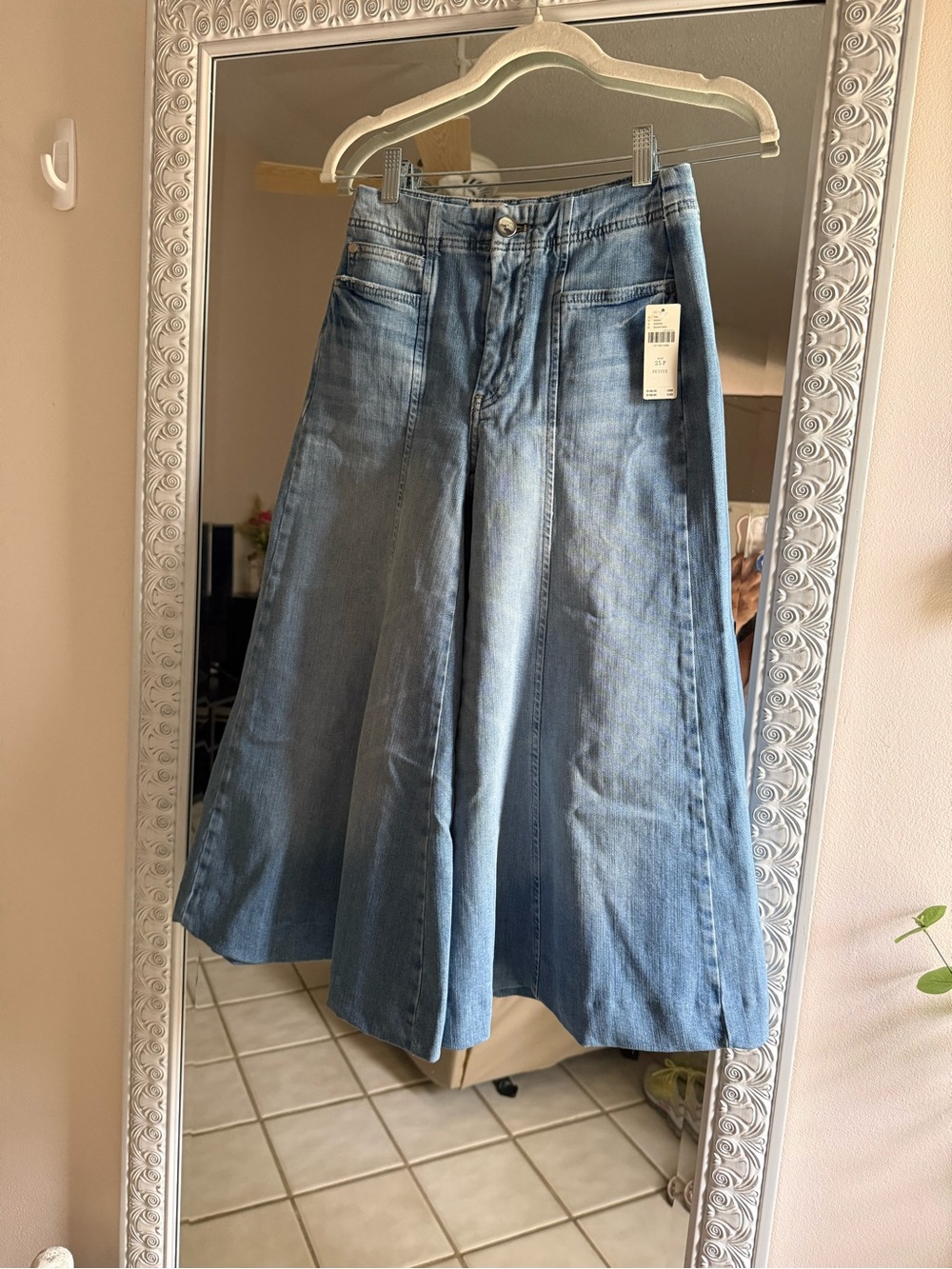 Pilcro Light Blue Culotes - Picture 1 of 6